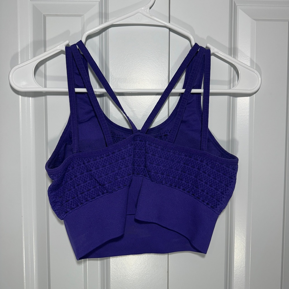 Gymshark Energy Seamless Crop Top Sports Bra Womens M Purple Strappy Workout - Picture 3 of 4